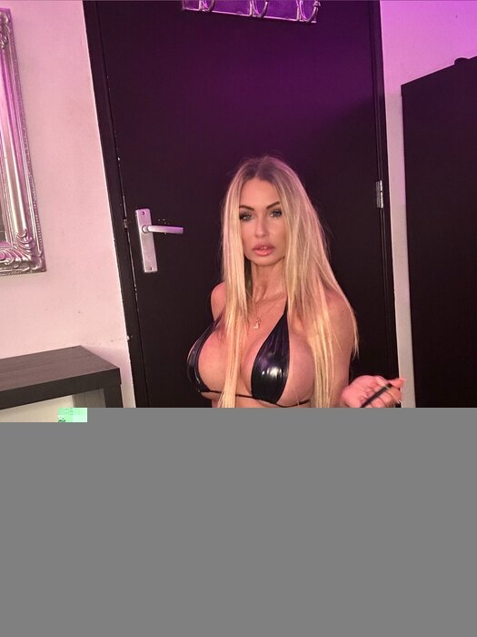 Missannemrmike (@missannemrmike), OnlyFans creator