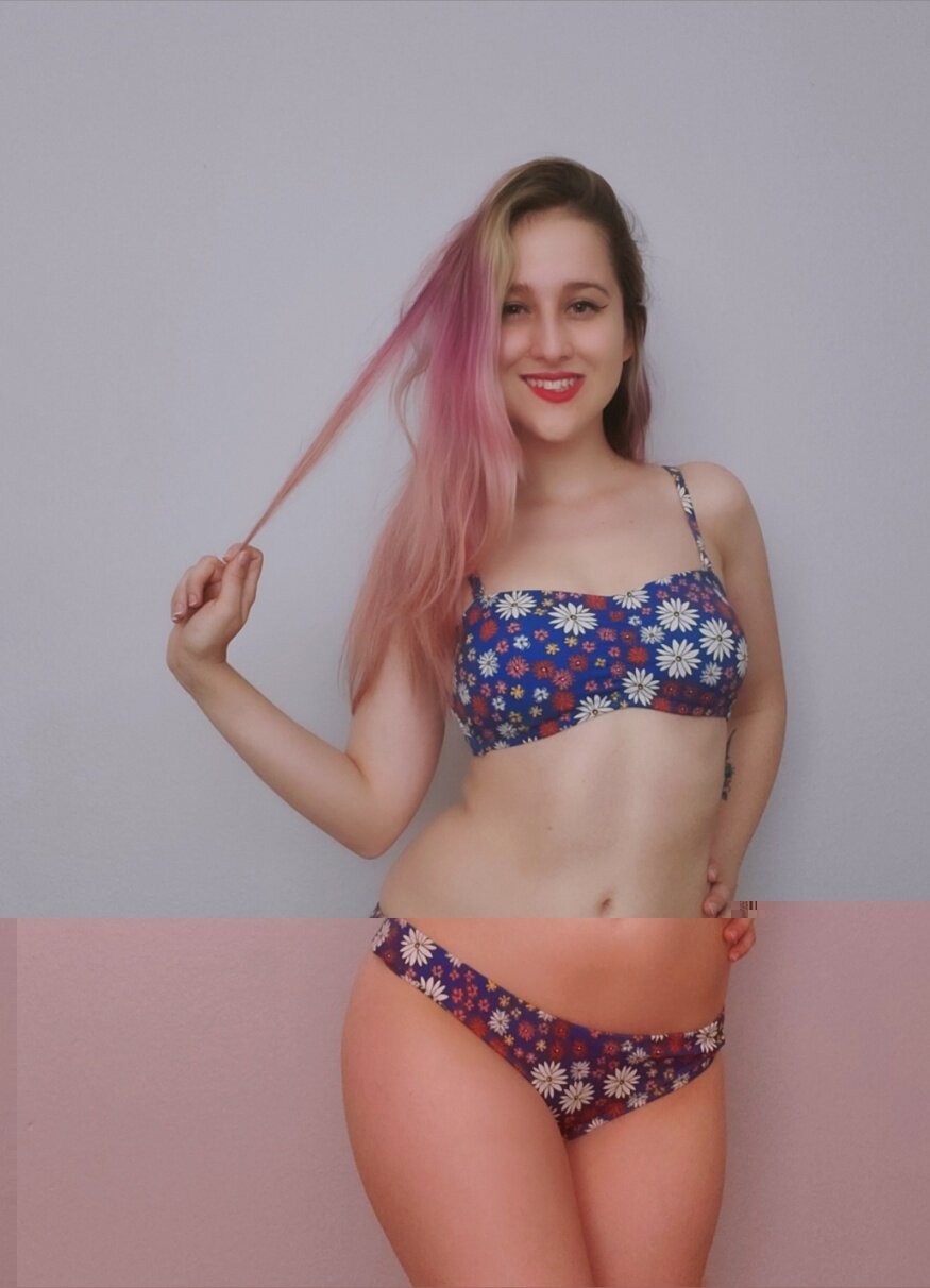 Missbluefreeof (@missbluefreeof), OnlyFans creator
