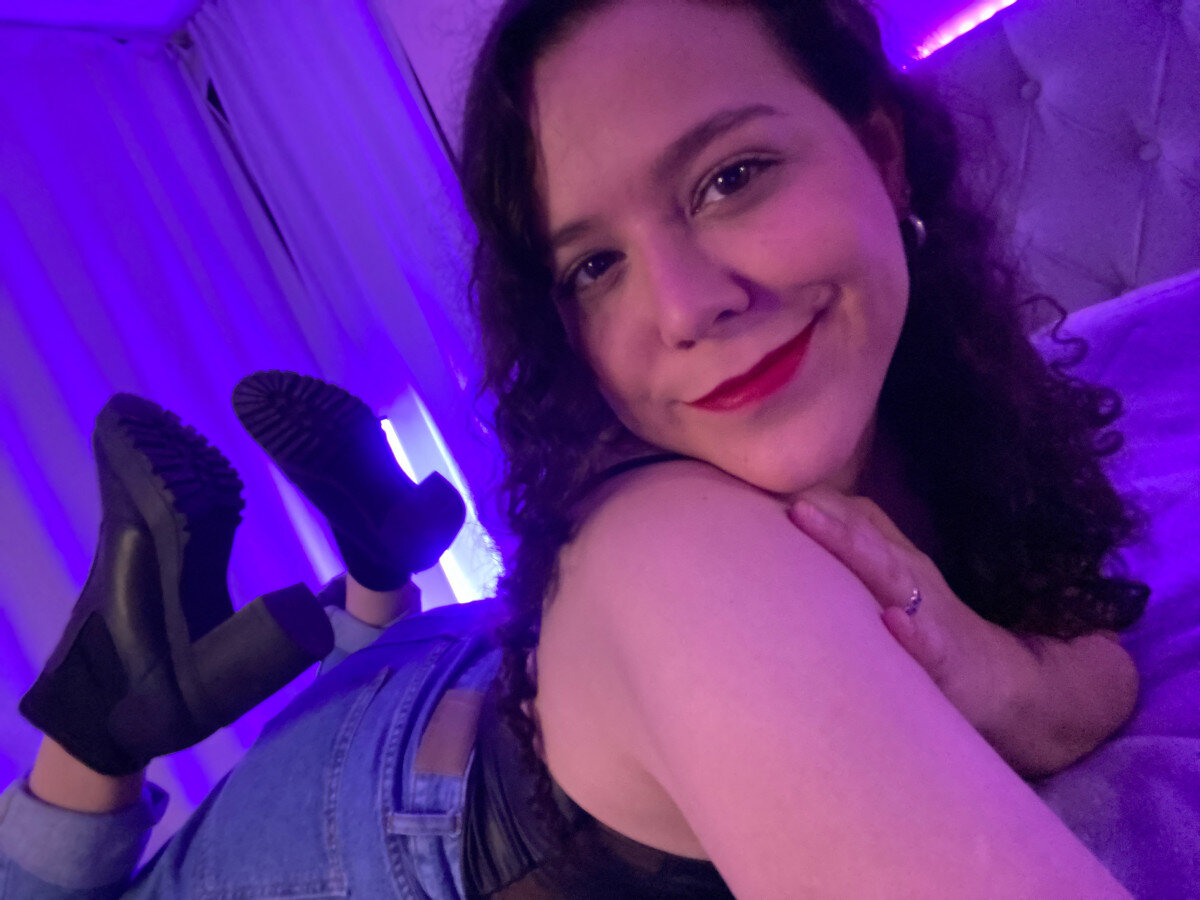 Missblumefree (@missblumefree), OnlyFans creator