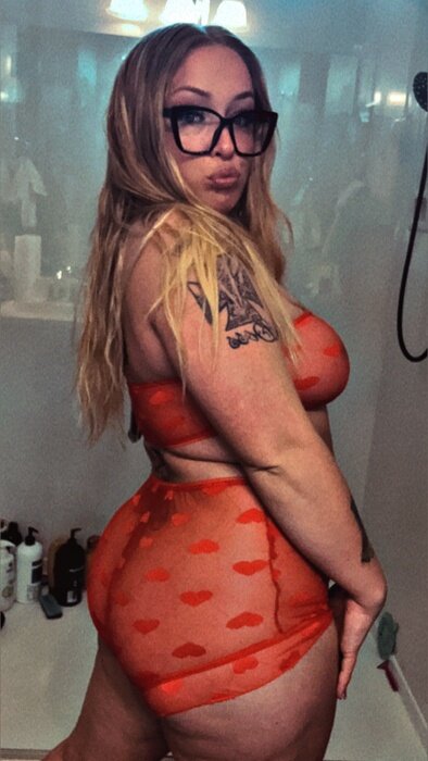 Missboss1221 (@missboss1221), OnlyFans creator