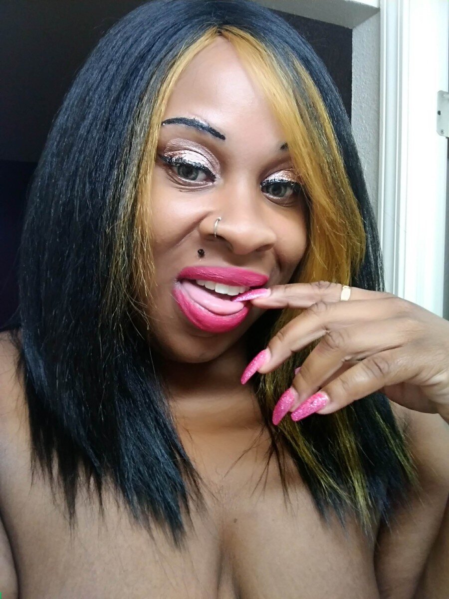 Missconstanceflow (@missconstanceflow), OnlyFans creator