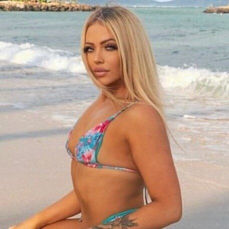 Misscourtxoxo (@misscourtxoxo), OnlyFans creator