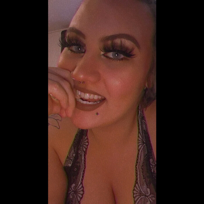 Missdanibabe (@missdanibabe), OnlyFans creator