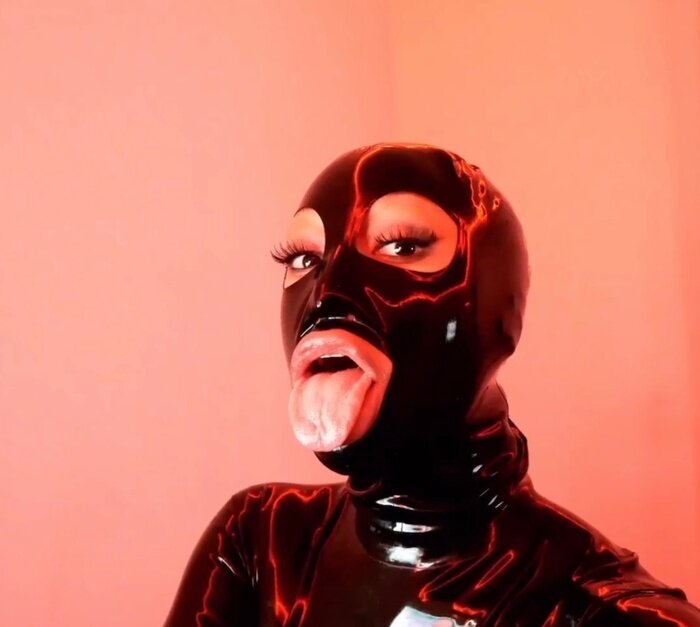 Ember (@missemberlatex), OnlyFans creator