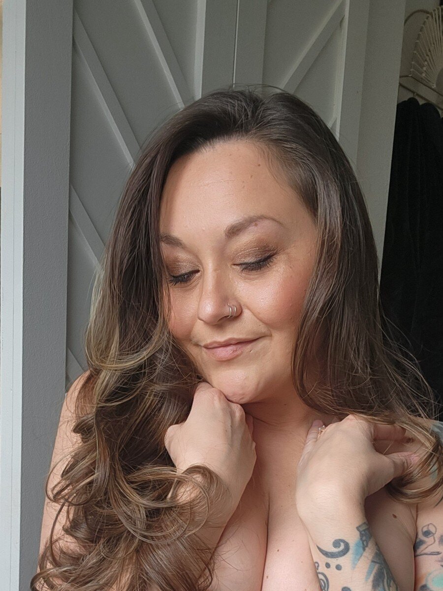Missjuliaxx (@missjuliaxx), OnlyFans creator