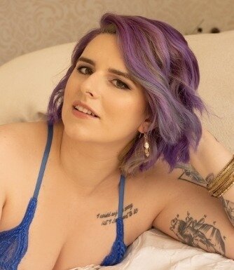 Misslisa1994 (@misslisa1994), OnlyFans creator