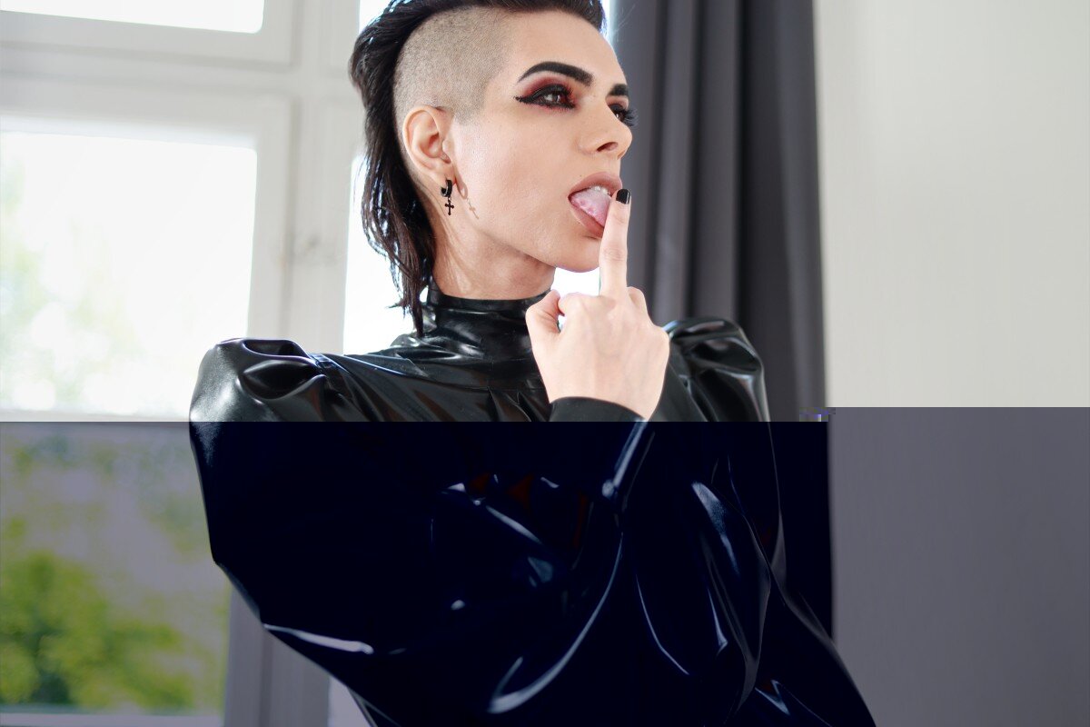 Missnocturnal (@missnocturnal), OnlyFans creator