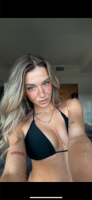 Misssc (@misss.c), OnlyFans creator