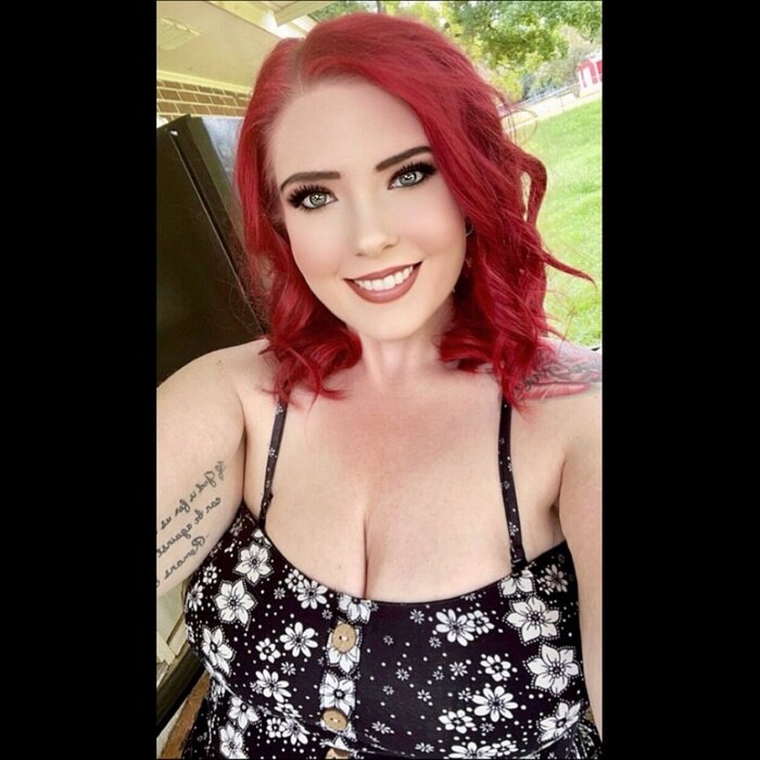 Misstrisskissfree (@misstrisskissfree), OnlyFans creator