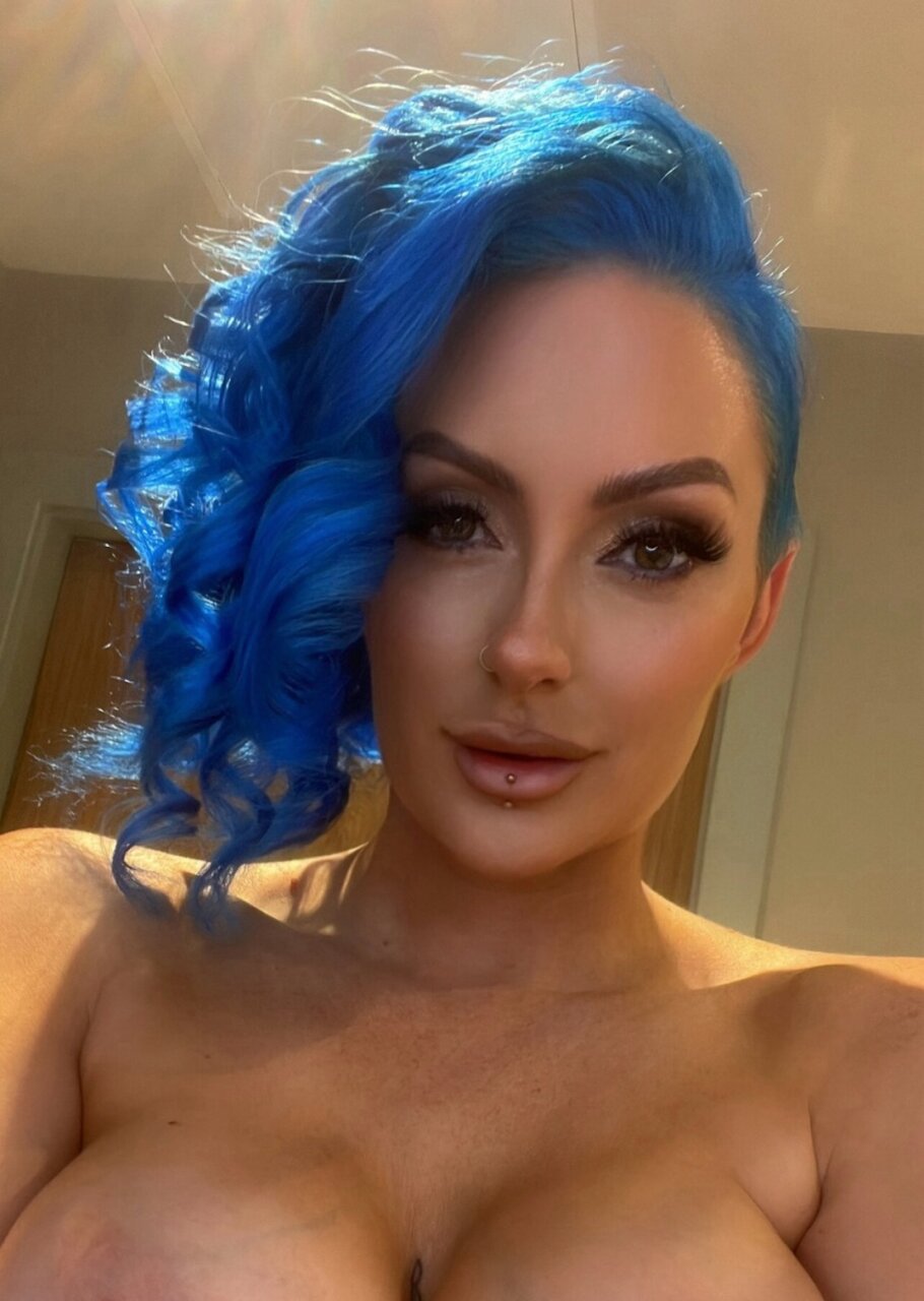 Missyb6969 (@missyb6969), OnlyFans creator