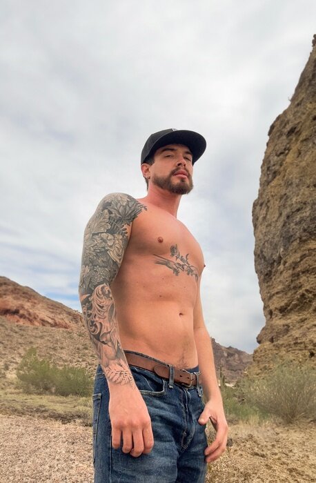 Misterpearl (@misterpearl), OnlyFans creator