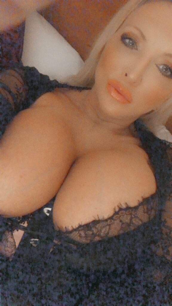 Mistymckaine (@mistymckaine), OnlyFans creator