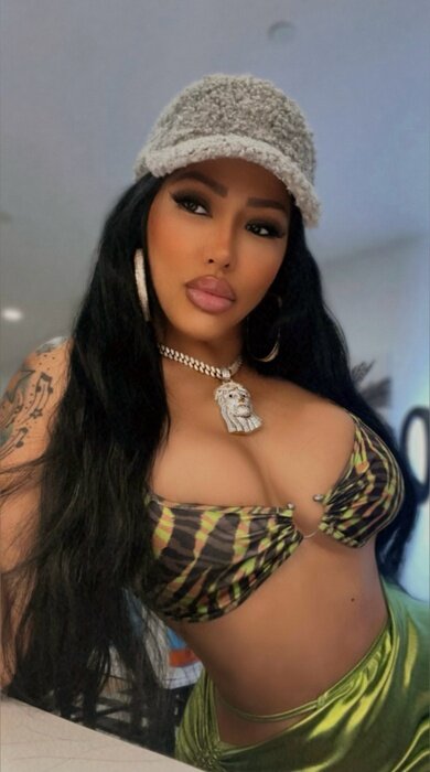Mitsyramosx (@mitsyramosx), OnlyFans creator
