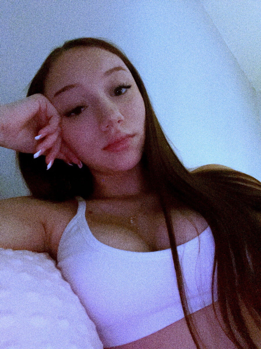 Miya207 (@miya207), OnlyFans creator