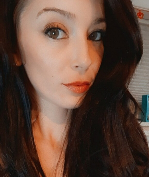 Miyafoxx (@miyafoxx), OnlyFans creator