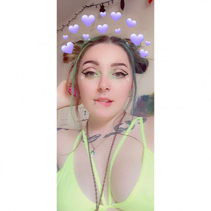 Mizuharaa (@mizuharaa), OnlyFans creator
