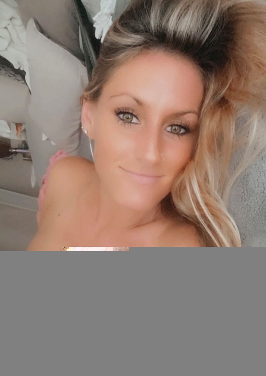 Mmmkjay (@mmmkjay), OnlyFans creator