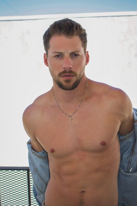 Modeljerryjr (@modeljerryjr), OnlyFans creator