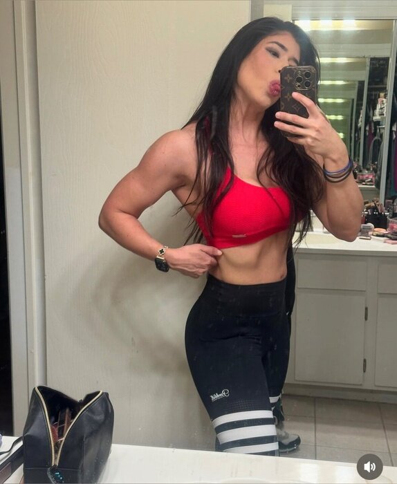 Modely4u (@modely4u), OnlyFans creator
