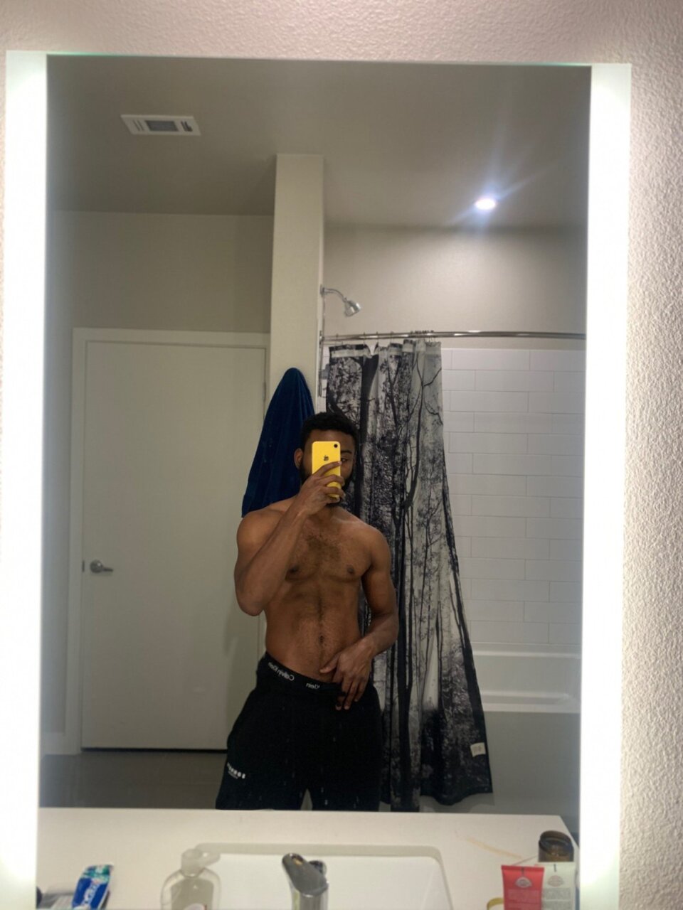 Moderatelyjay (@moderatelyjay), OnlyFans creator