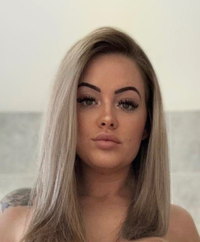 Mollymaddenx (@mollymaddenx), OnlyFans creator