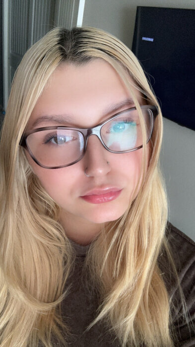 Momariexo (@momarie.xo), OnlyFans creator