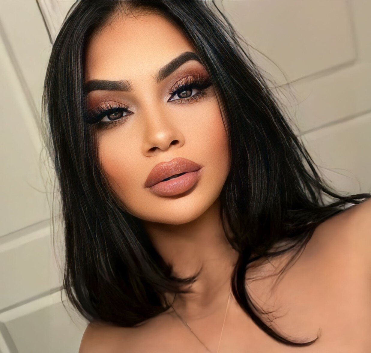 Mommybaggyo (@mommybaggyo), OnlyFans creator