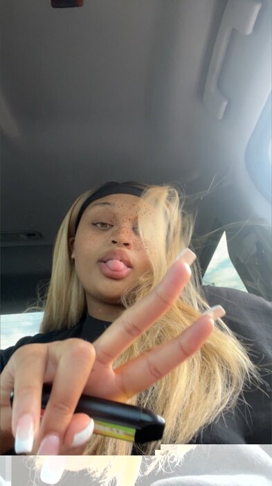 Mommymaleah (@mommymaleah), OnlyFans creator
