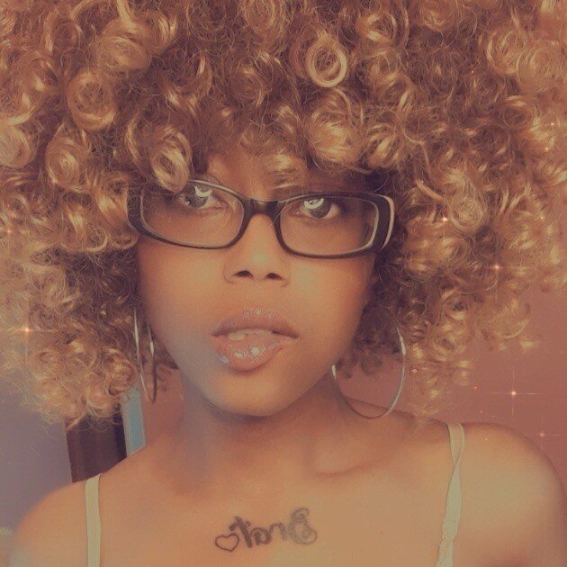 Mommysfavoritebrat420 (@mommysfavoritebrat420), OnlyFans creator
