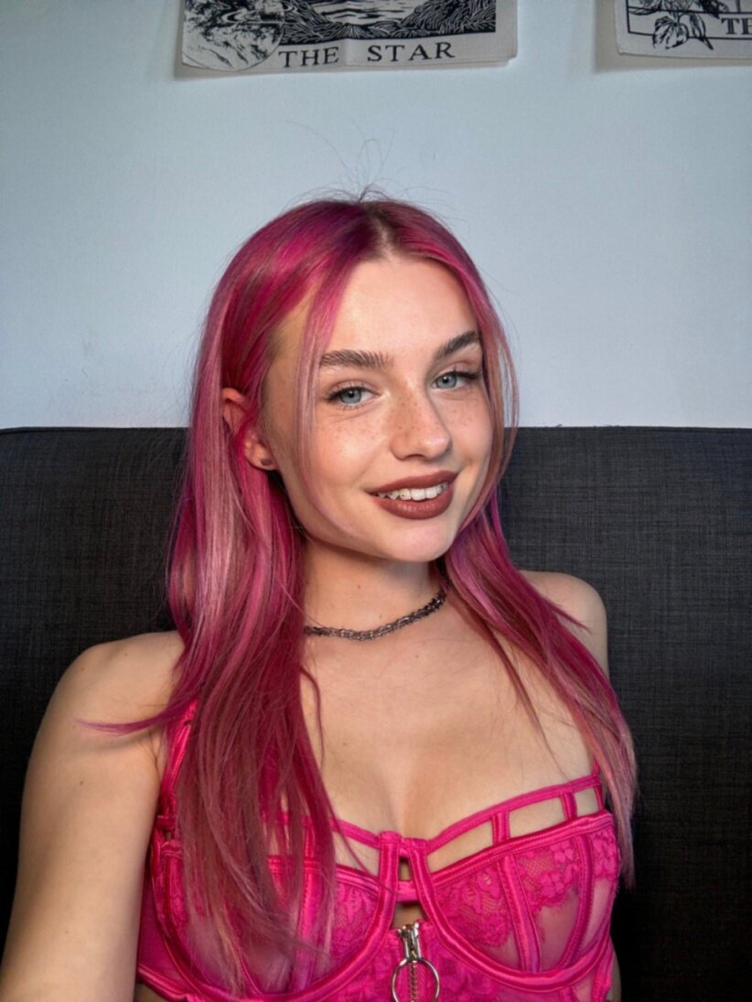 Monamarie (@monamarie), OnlyFans creator