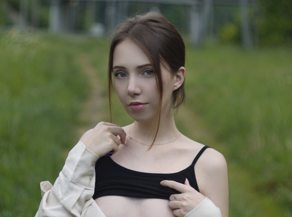 Katerina (@moneki), OnlyFans creator