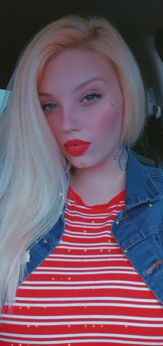 Moneymakesmehorny (@moneymakesmehorny), OnlyFans creator