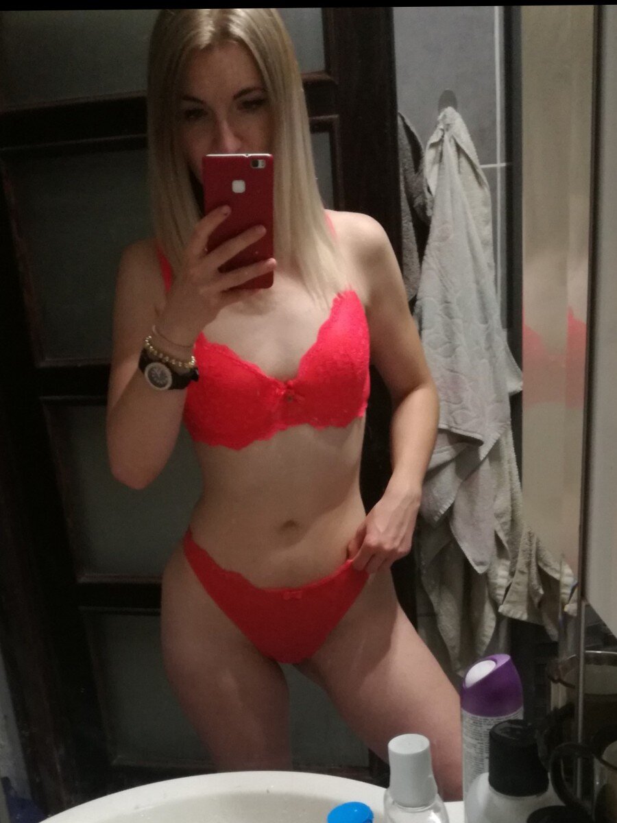 Goddess Monica Nylon (@monica.nylon), OnlyFans creator