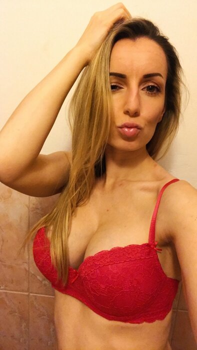 Monicasaintvip (@monicasaintvip), OnlyFans creator