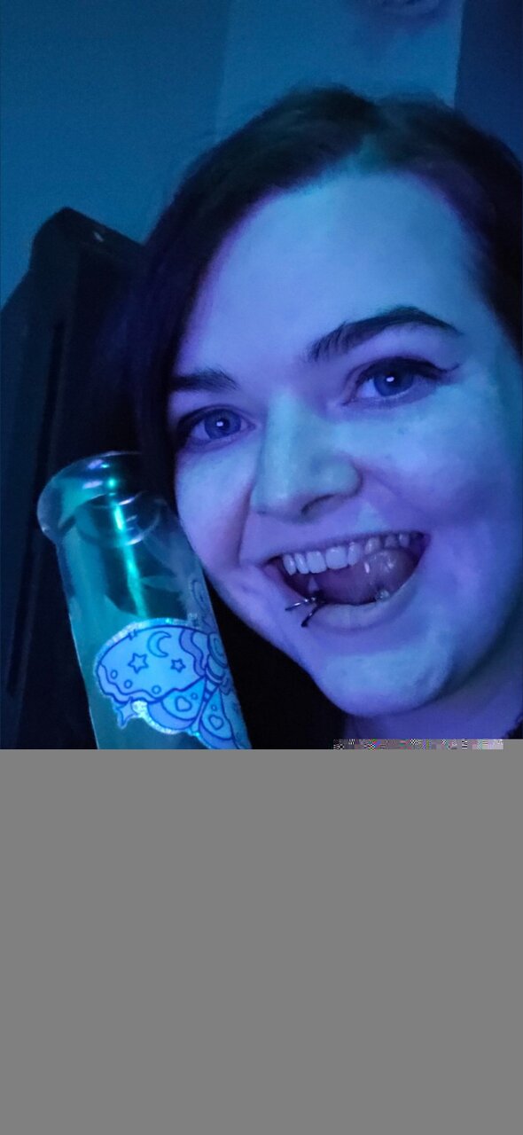 Monstrouscutie (@monstrouscutie), OnlyFans creator