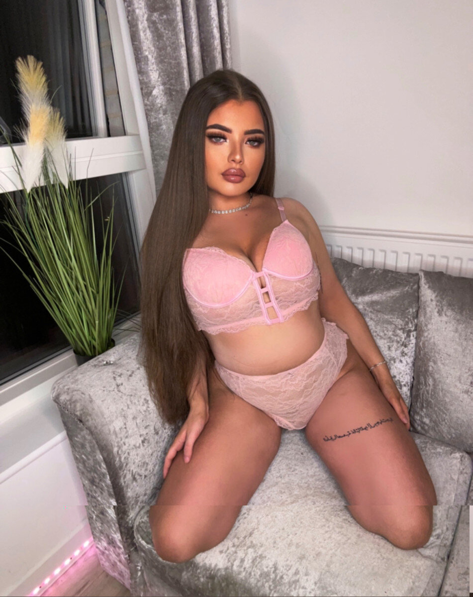 Montannafoxxx (@montannafoxxx), OnlyFans creator
