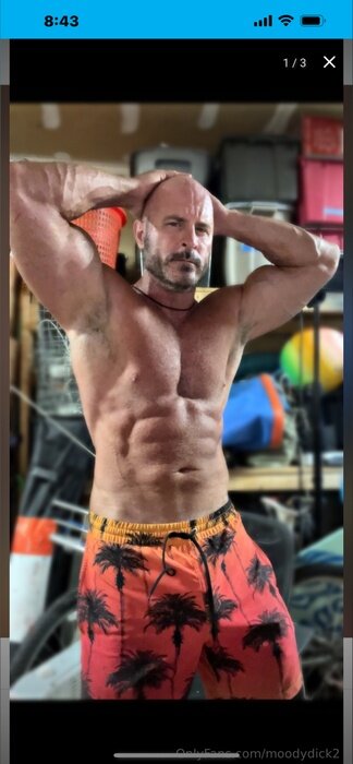 Moodydick2 (@moodydick2), OnlyFans creator