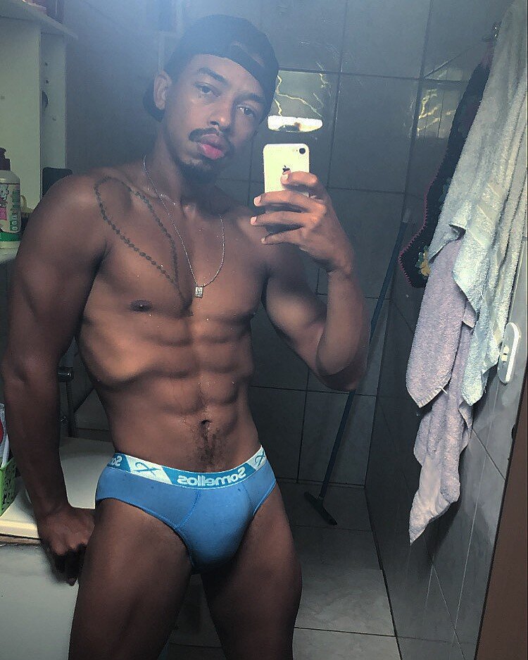 Motoboyroludo (@motoboyroludo), OnlyFans creator