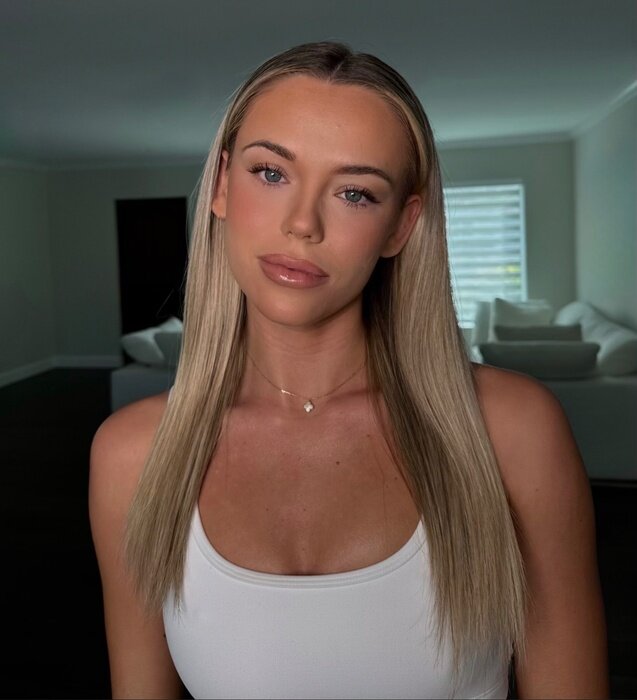 Movewithmeredith (@movewithmeredith), OnlyFans creator