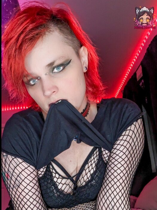 Moxxi (@moxximewws), OnlyFans creator