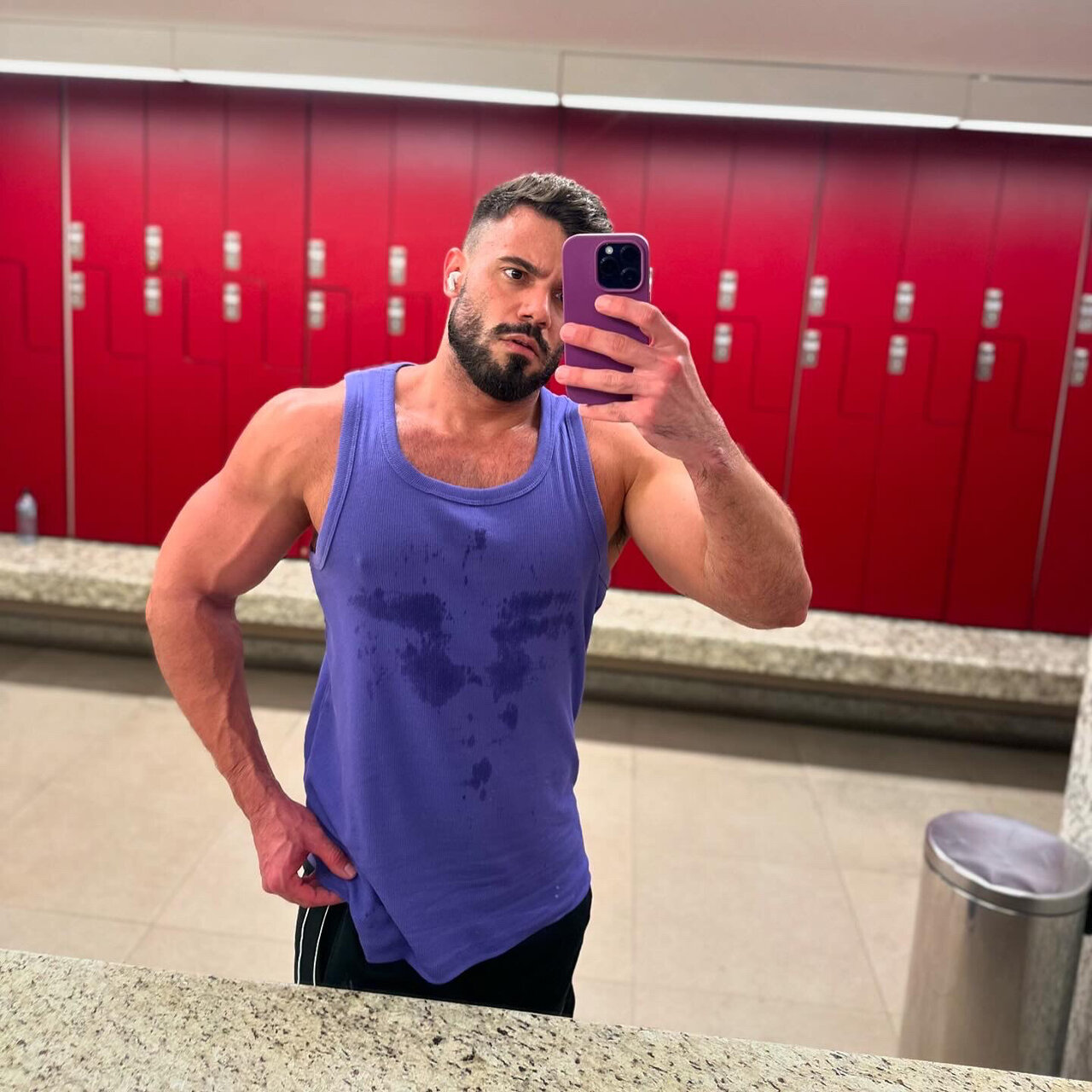 Mrbigpeach (@mr.bigpeach), OnlyFans creator