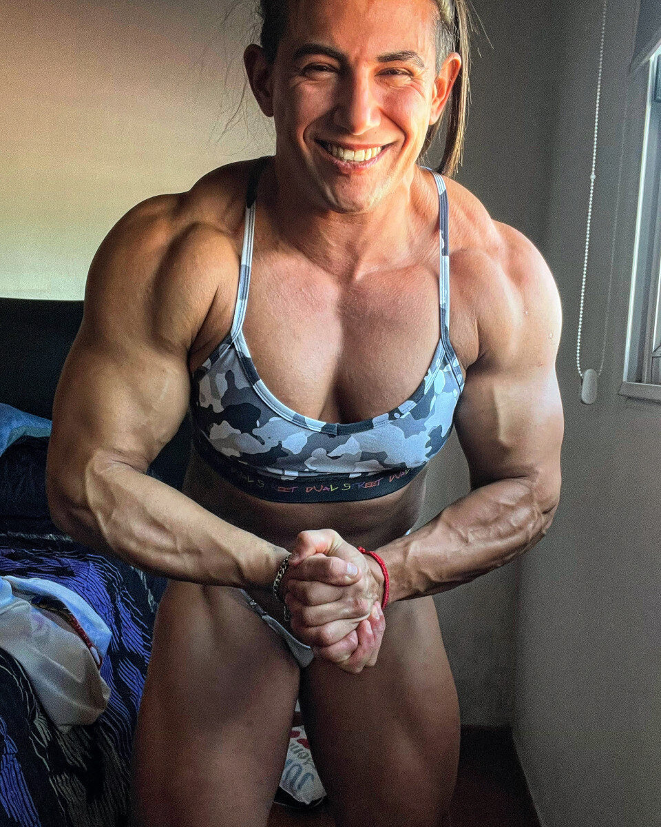 Mrmusclegirl (@mrmusclegirl), OnlyFans creator