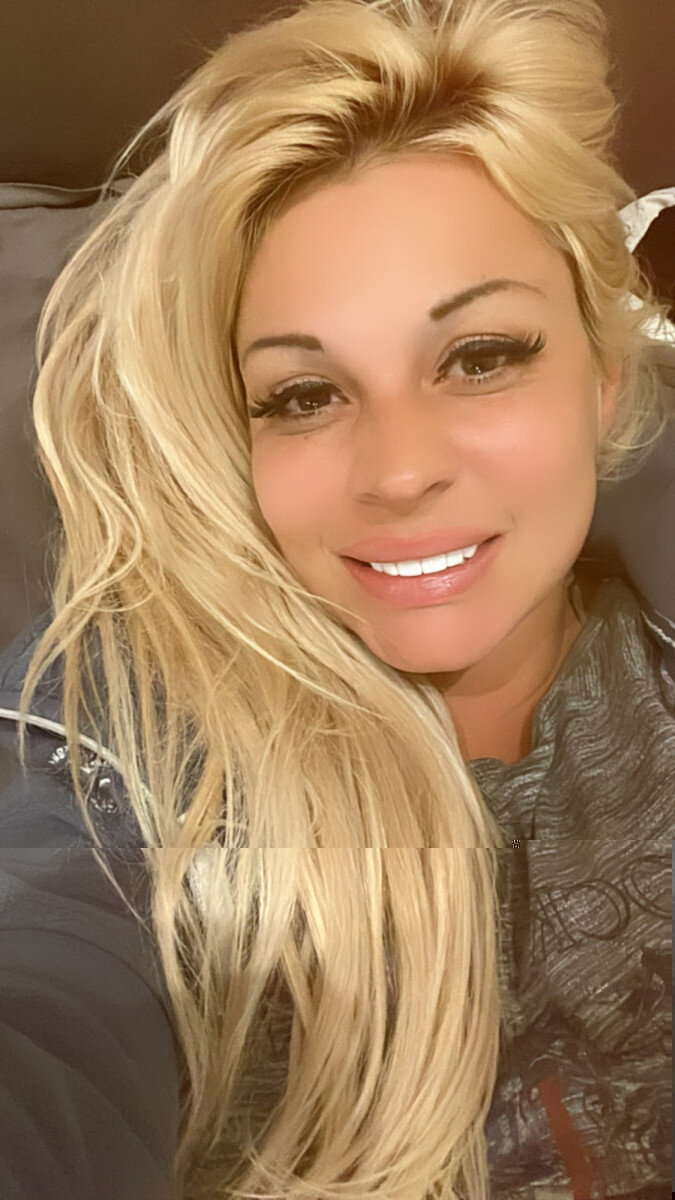 Filimena (@mrs.housemother), OnlyFans creator