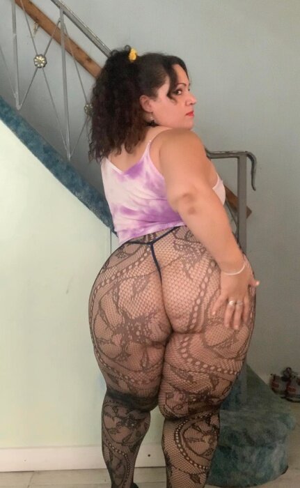 Mrsvega86 (@mrs_vega86), OnlyFans creator