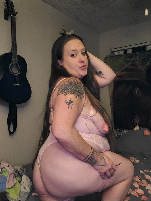 Mrsbekkabadd (@mrsbekkabadd), OnlyFans creator