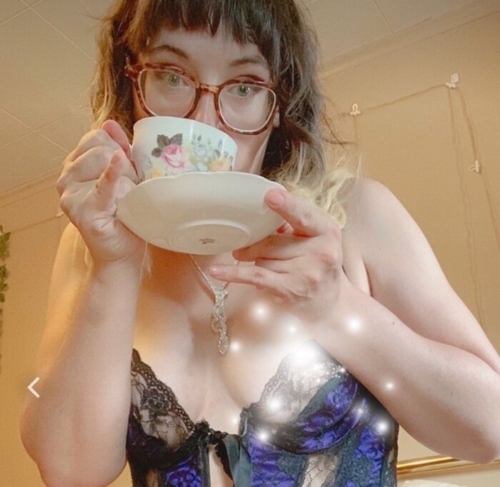 Mrsbigbooty69 (@mrsbigbooty69), OnlyFans creator