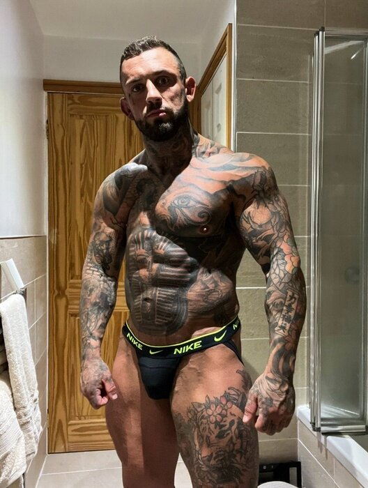 Mrtattoo2 (@mrtattoo2), OnlyFans creator