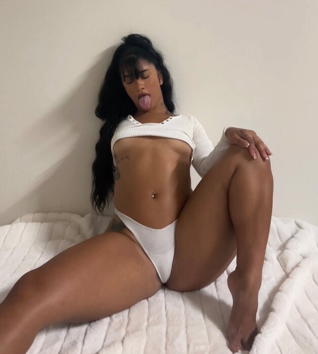Msaliyahasmara (@msaliyahasmara), OnlyFans creator