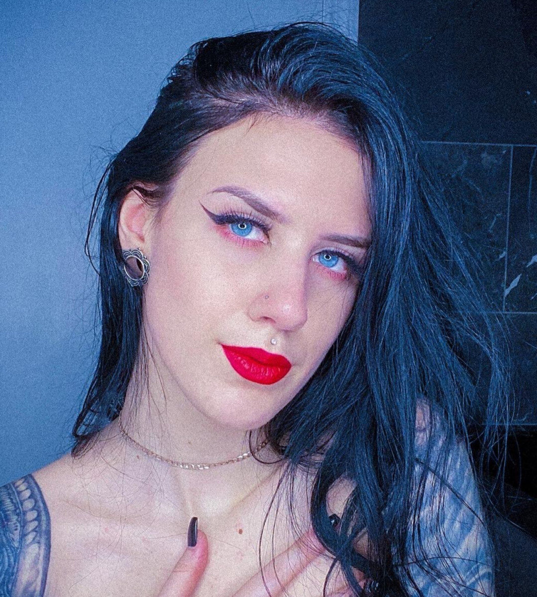 Casey (@mskillionaire), OnlyFans creator