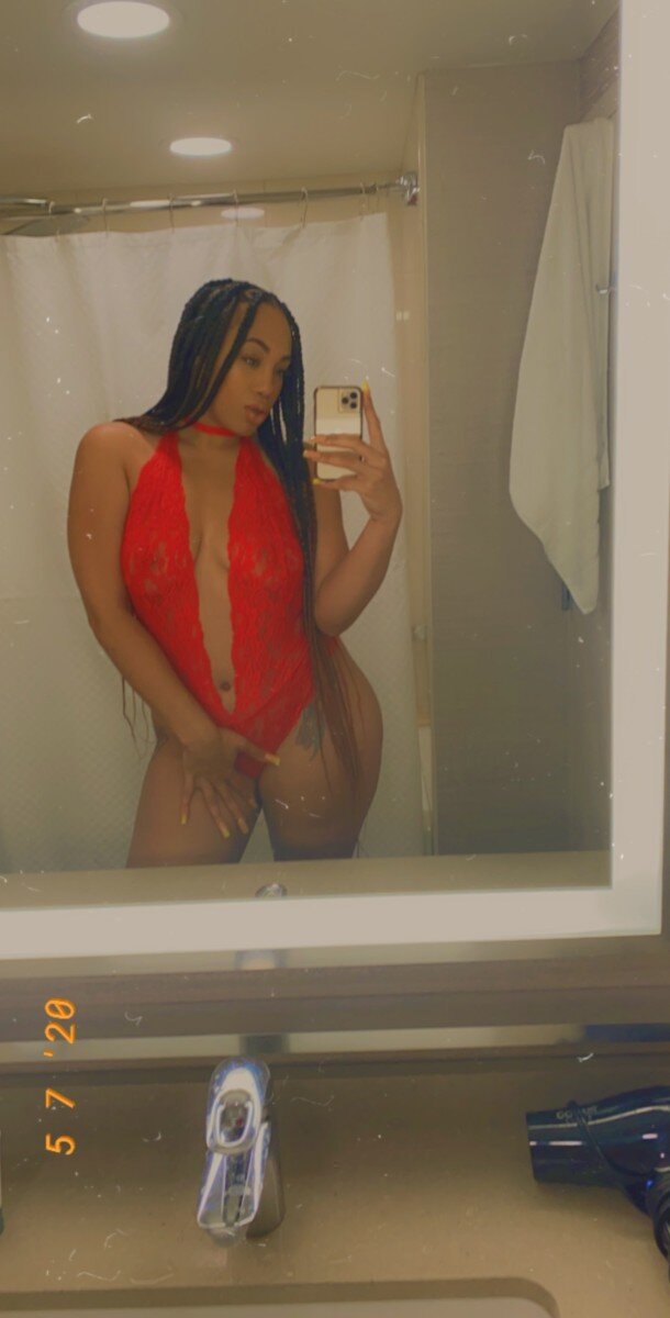 Msninabadd (@msninabadd), OnlyFans creator